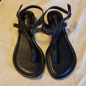 Dream Pairs brand black flat sandal with bling